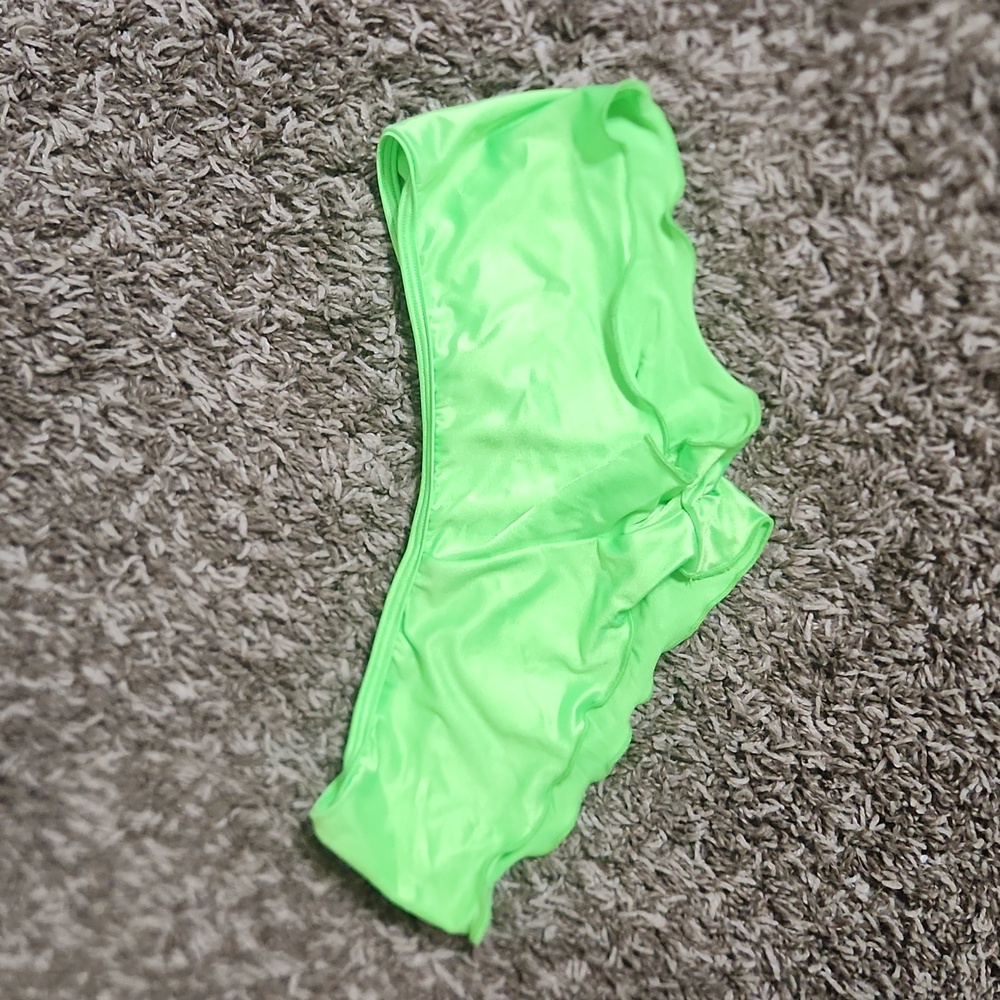 IHeartRaves bottoms
